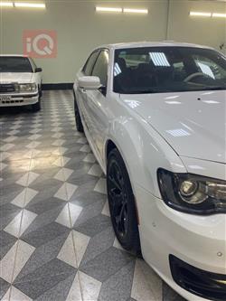 کرایسلەر 300